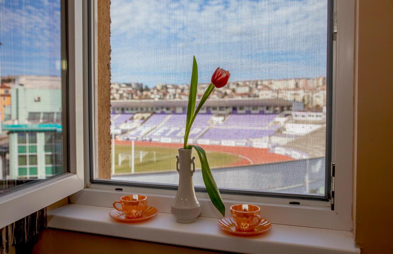 Stadium Apartments Veliko Tarnovo Exterior photo